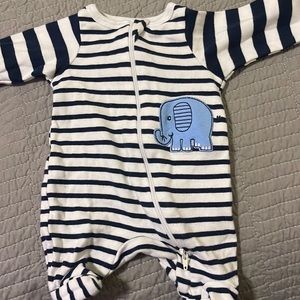 Baby clothes
